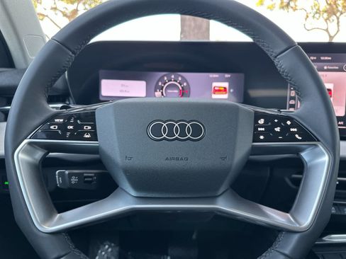 New 2026 Audi Q3 quattro 2.0T AWD/4WD image 24