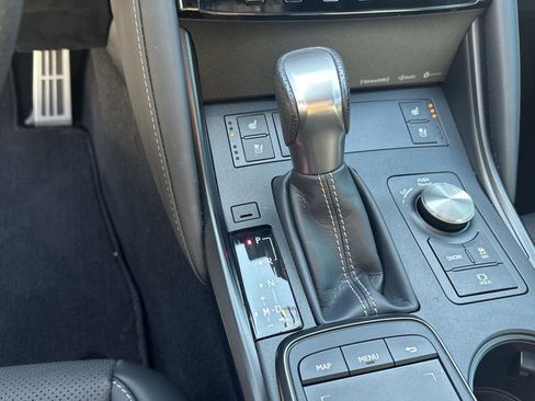 Used 2025 Lexus IS 350 F Sport image 30