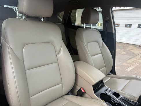 Used 2016 Hyundai Tucson Limited image 52