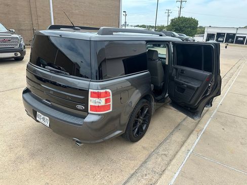 Used 2016 Ford Flex Limited w/ Equipment Group 301A FWD image 16