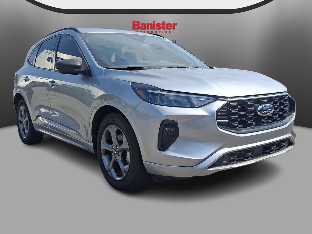 Used 2024 Ford Escape ST-Line FWD image 3