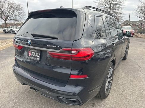 Used 2022 BMW X7 xDrive40i w/ M Sport Package image 3
