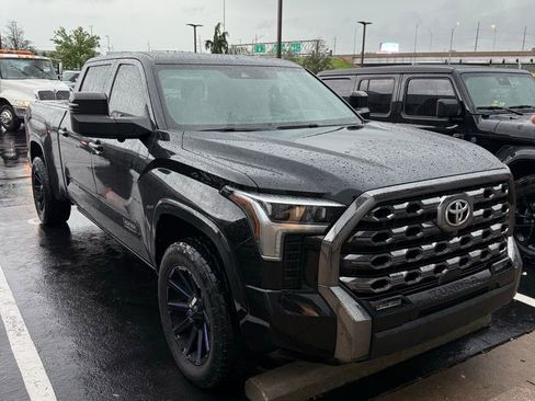 Used 2023 Toyota Tundra Platinum AWD/4WD image 1