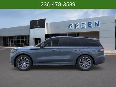 New 2026 Lincoln Aviator 2WD w/ Jet Appearance Package