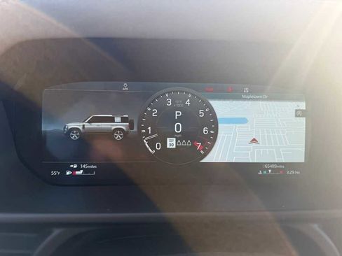 Used 2022 Land Rover Defender 110 SE image 18