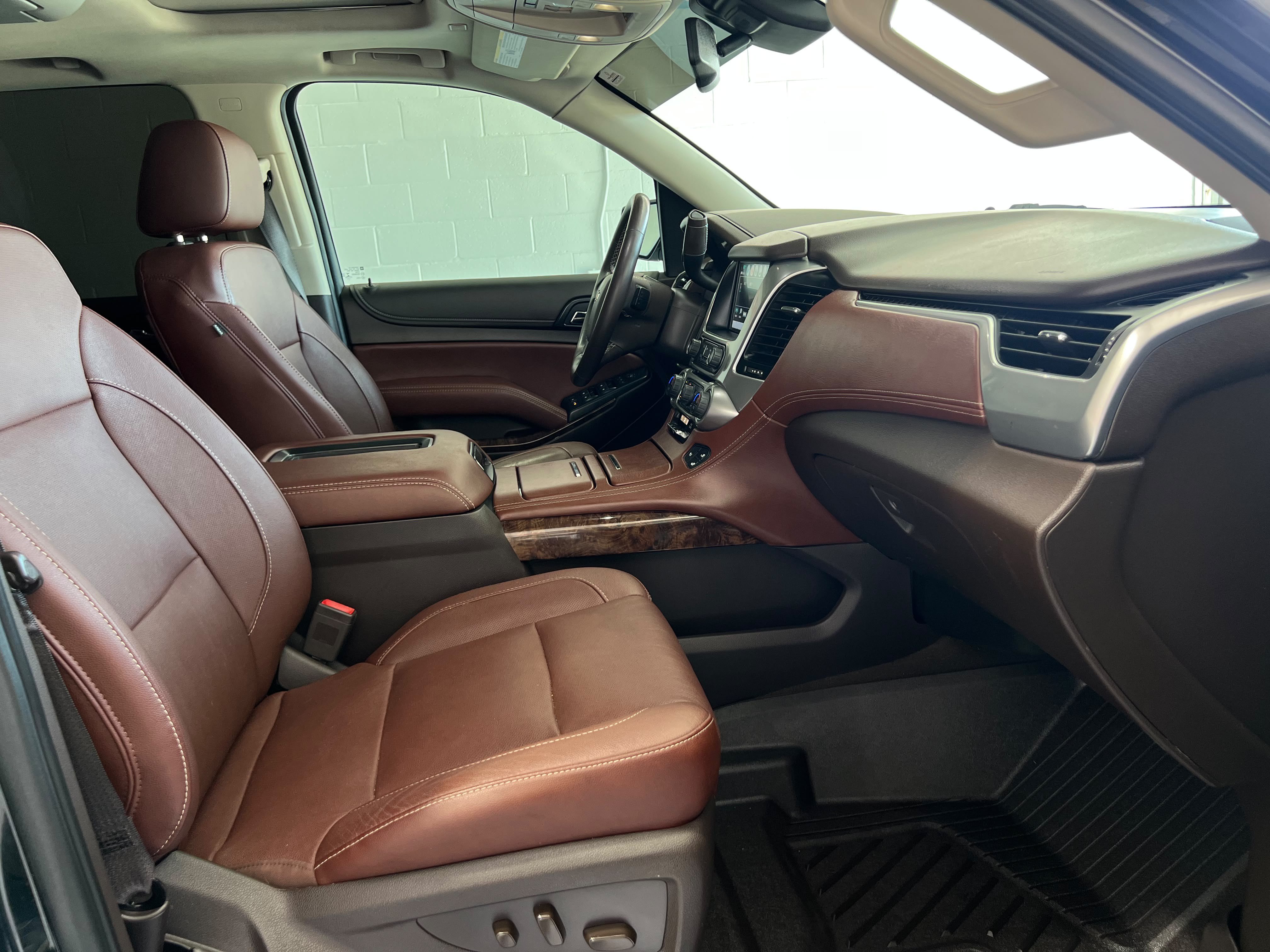 Used 2020 Chevrolet Tahoe Premier RWD image 22