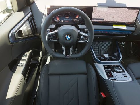 New 2026 BMW X3 xDrive30i w/ M Sport Package AWD/4WD image 17