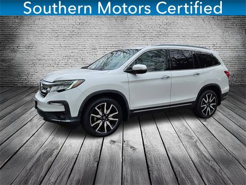 Used 2020 Honda Pilot Touring image 1
