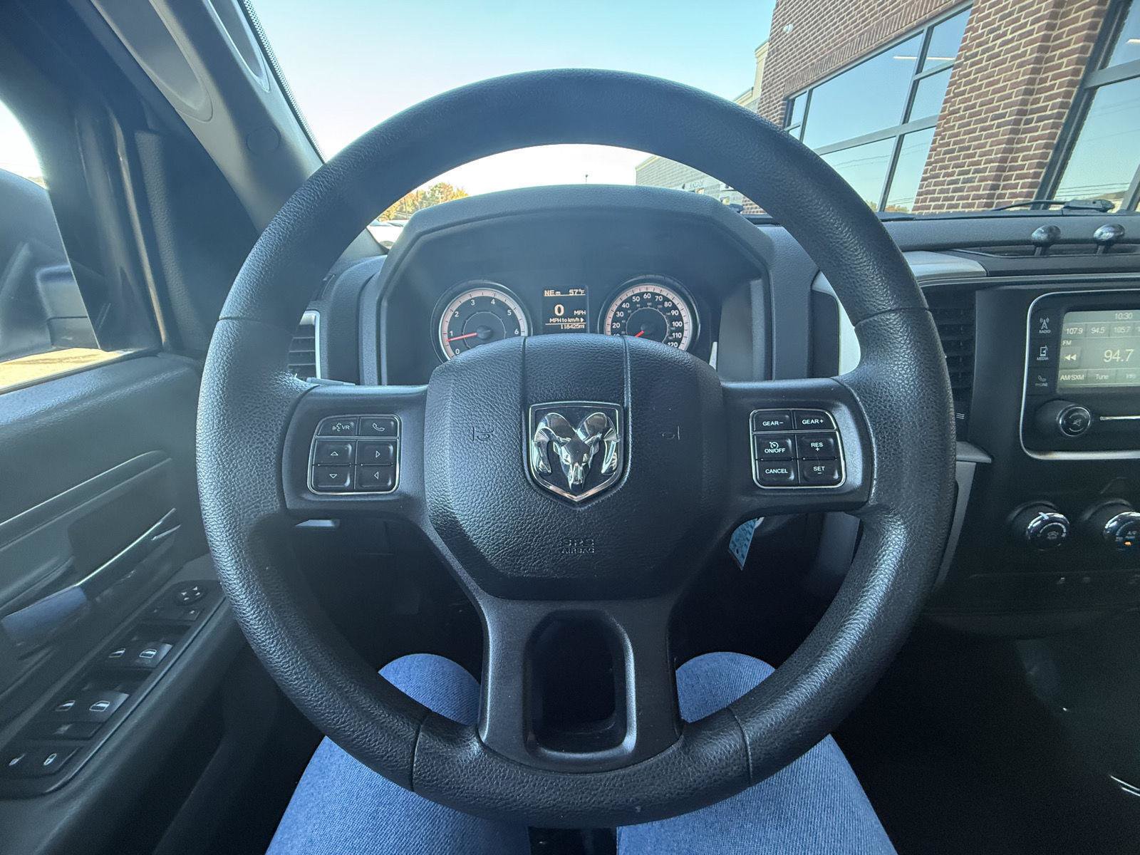 Used 2019 RAM 1500 Warlock AWD/4WD image 12