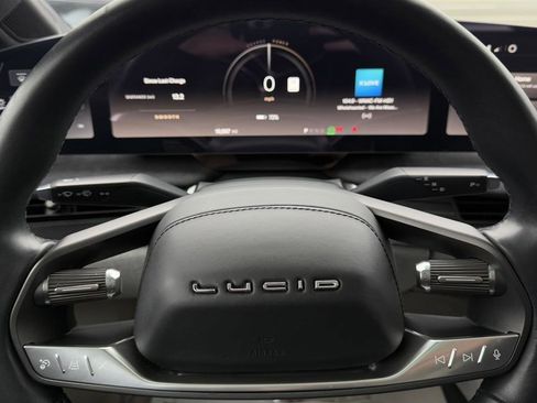 Used 2023 Lucid Air Grand Touring image 35
