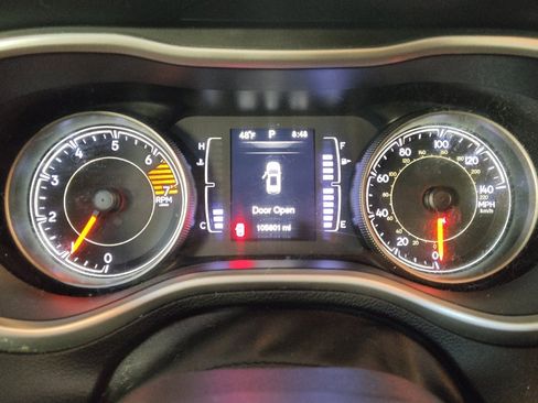 Used 2016 Jeep Cherokee Latitude w/ Safety/Convenience Group image 23