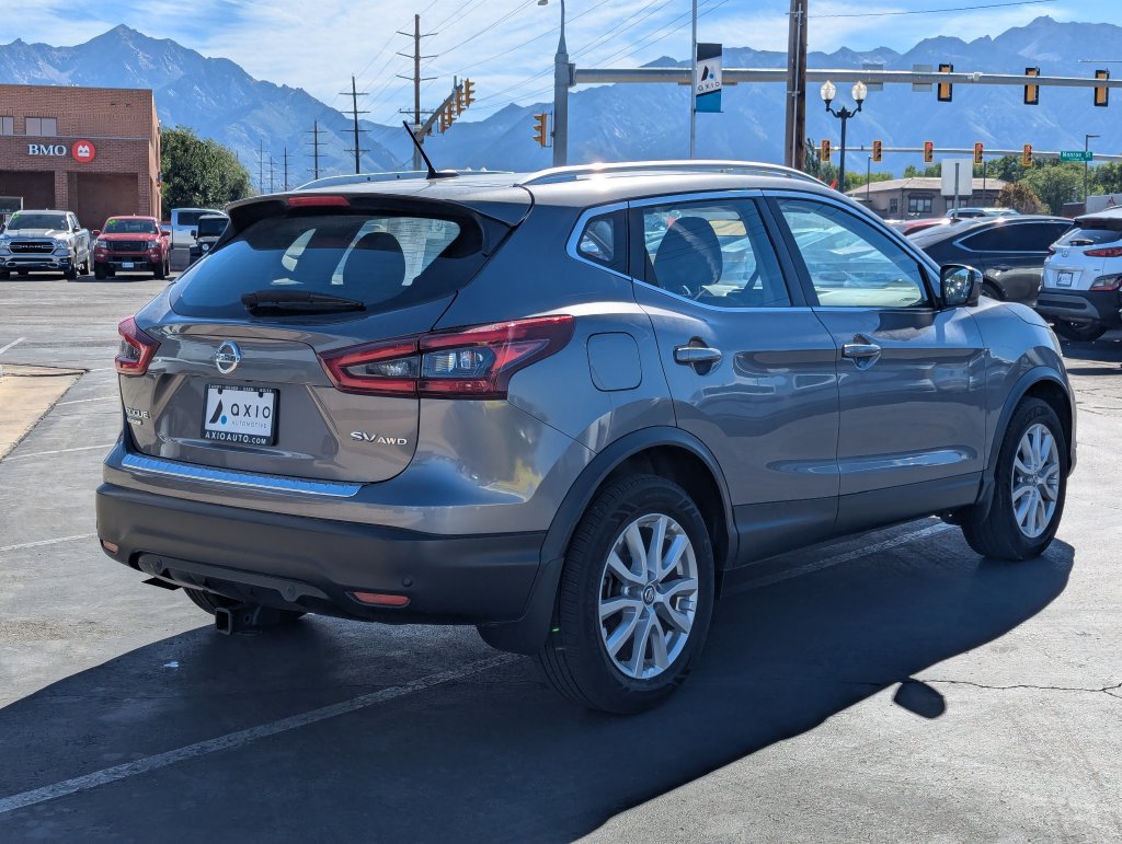 Used 2022 Nissan Rogue Sport SV w/ Technology Package AWD/4WD image 4