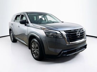 Used 2024 Nissan Pathfinder S