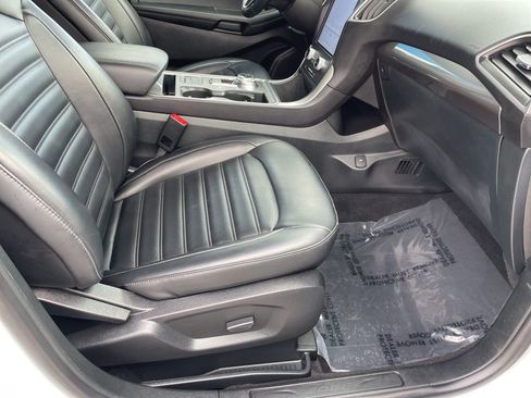 Used 2024 Ford Edge SEL image 28