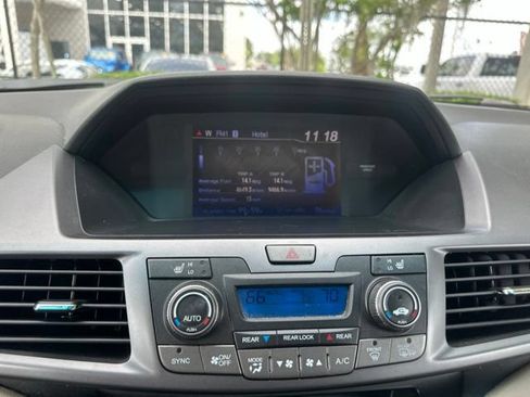 Used 2012 Honda Odyssey EX-L image 19