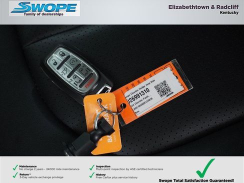 Certified 2024 Chrysler Pacifica Touring-L image 30