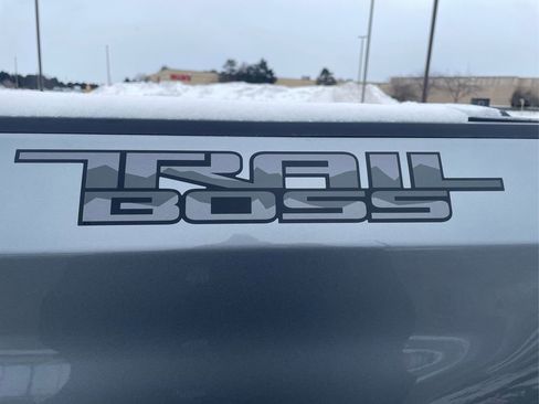 Used 2024 Chevrolet Silverado 1500 Custom Trail Boss w/ Dark Appearance Package image 36