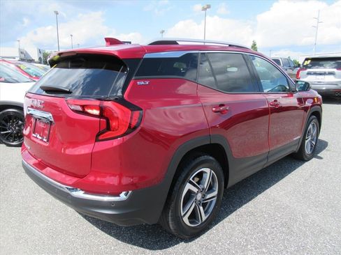 Used 2020 GMC Terrain SLT w/ Preferred Package FWD image 7
