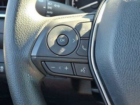 Used 2018 Toyota Camry LE w/ Convenience Package FWD image 20