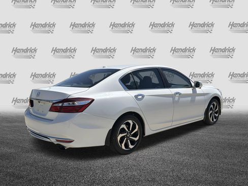 Used 2016 Honda Accord EX-L image 10