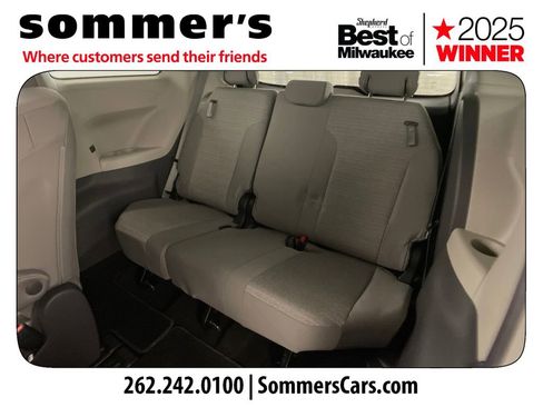 Used 2021 Toyota Sienna LE image 25