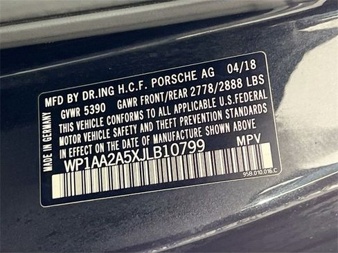 Used 2018 Porsche Macan Base image 31