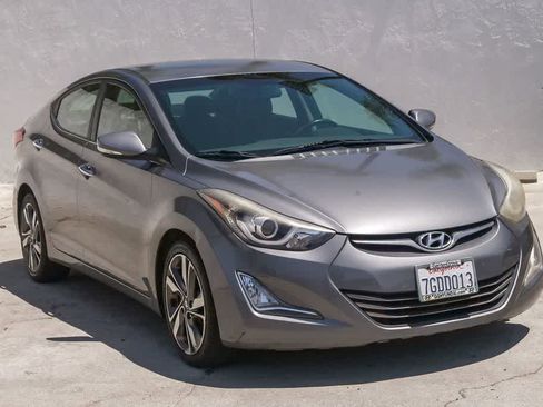 Used 2014 Hyundai Elantra Limited FWD image 3