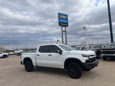 Used 2023 Chevrolet Silverado 1500 ZR2 w/ ZR2 Bison Edition image 6