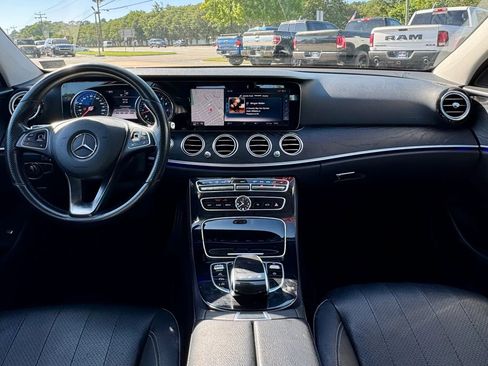 Used 2017 Mercedes-Benz E 300 image 13