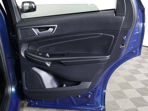 Used 2020 Ford Edge Titanium w/ Equipment Group 301A image 31