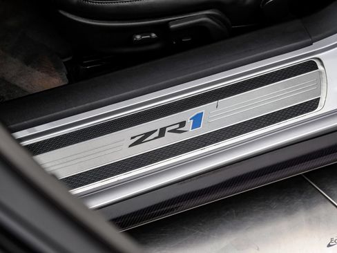 Used 2010 Chevrolet Corvette ZR1 w/ Preferred Equipment Group RWD image 60