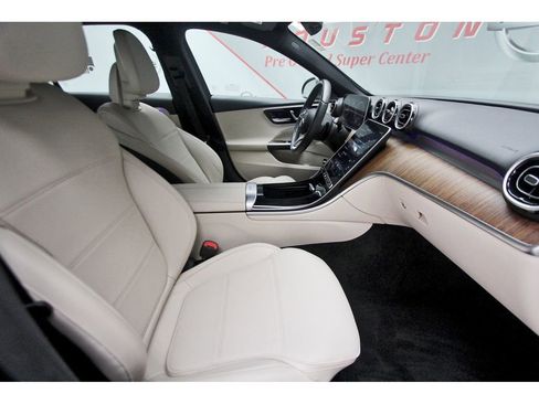 Used 2022 Mercedes-Benz C 300 4MATIC Sedan image 11