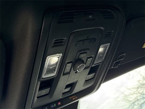 Used 2023 Cadillac Escalade ESV Premium Luxury w/ LPO, Radiant Package image 30