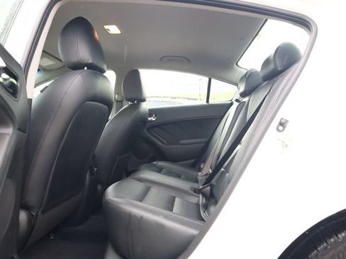 Used 2018 Kia Forte EX FWD image 27