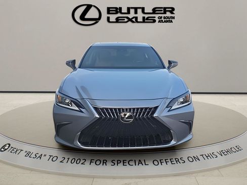Used 2022 Lexus ES 350 w/ Premium Package FWD image 2