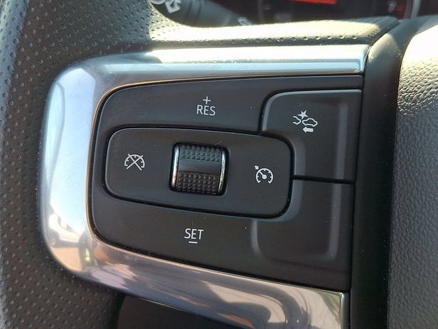 Used 2023 Chevrolet Blazer LT w/ Convenience Package FWD image 16