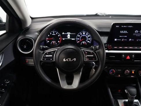 Used 2024 Kia Forte LXS image 13