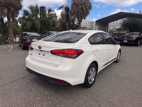 Used 2017 Kia Forte LX FWD image 7