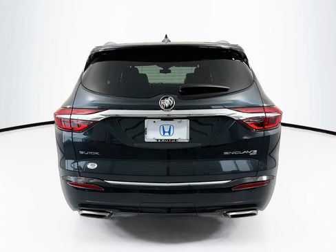 Used 2018 Buick Enclave Avenir w/ Avenir Technology Package AWD/4WD image 6