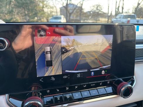 New 2026 GMC Canyon AT4X w/ LPO, Black Badging Package image 19