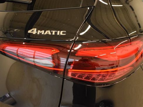 New 2026 Mercedes-Benz GLC 300 4MATIC image 12