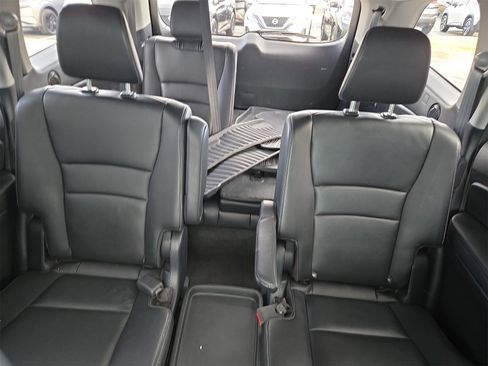 Used 2019 Honda Pilot Touring image 38