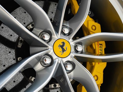 Used 2017 Ferrari 488 GTB RWD image 42