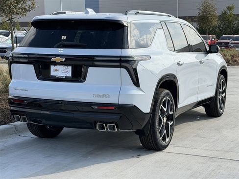 New 2026 Chevrolet Traverse High Country image 4