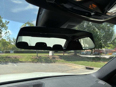 Used 2019 BMW 330i Sedan w/ Convenience Package image 26