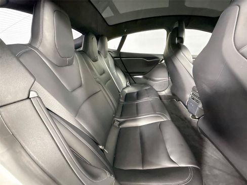 Used 2019 Tesla Model S Performance AWD/4WD image 35