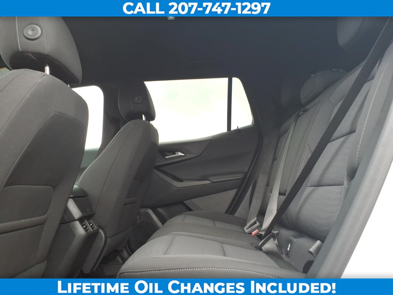 Used 2025 Chevrolet Equinox LT w/ Safety and Technology Package AWD/4WD image 13