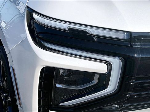 Used 2025 Chevrolet Tahoe RST w/ Comfort Package image 32