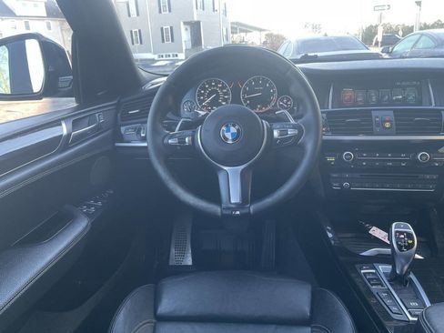 Used 2017 BMW X4 M40i image 22