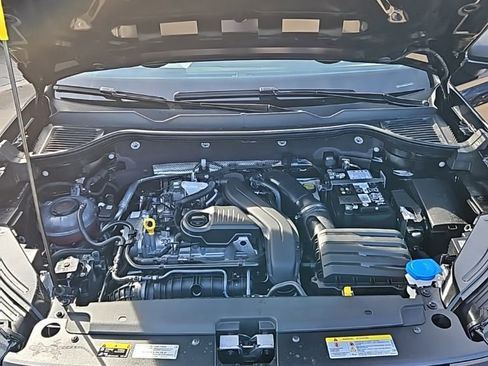 New 2026 Volkswagen Taos S image 10